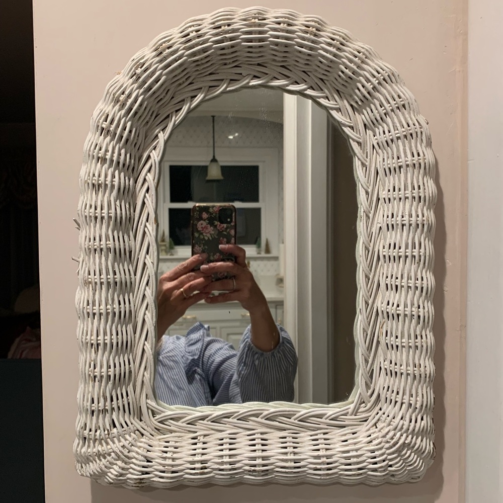 Vintage Shabby Chic White Wicker Wall Mirror